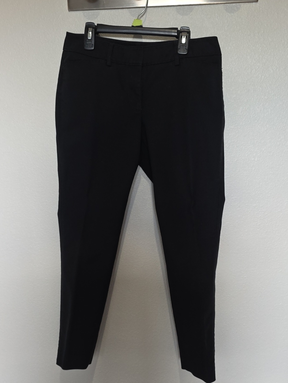 White House Black Market Perfect Form Slim Leg 8P Dress Pants